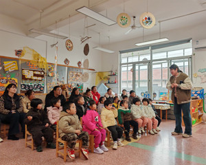 “伴 ”日时光 “幼”见美好